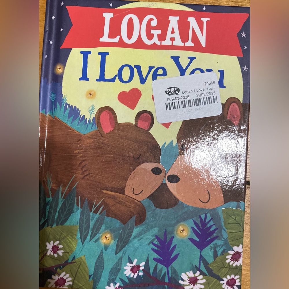 NWT Children's Hardback Book with Bears - Logan I Love You